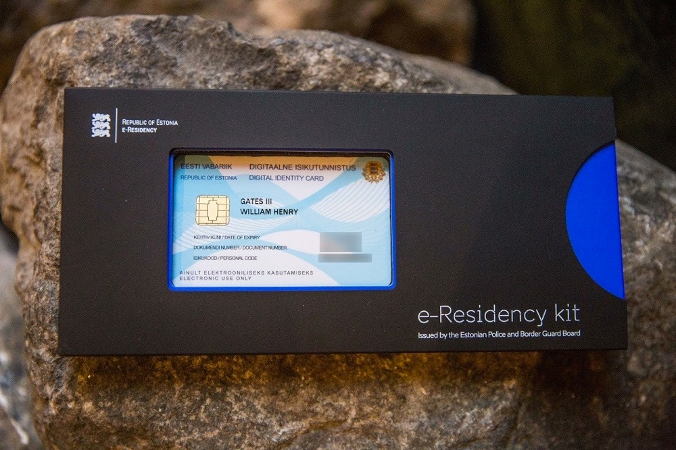 图：微软公司共同创始人比尔·盖茨的“数字公民”ID卡 